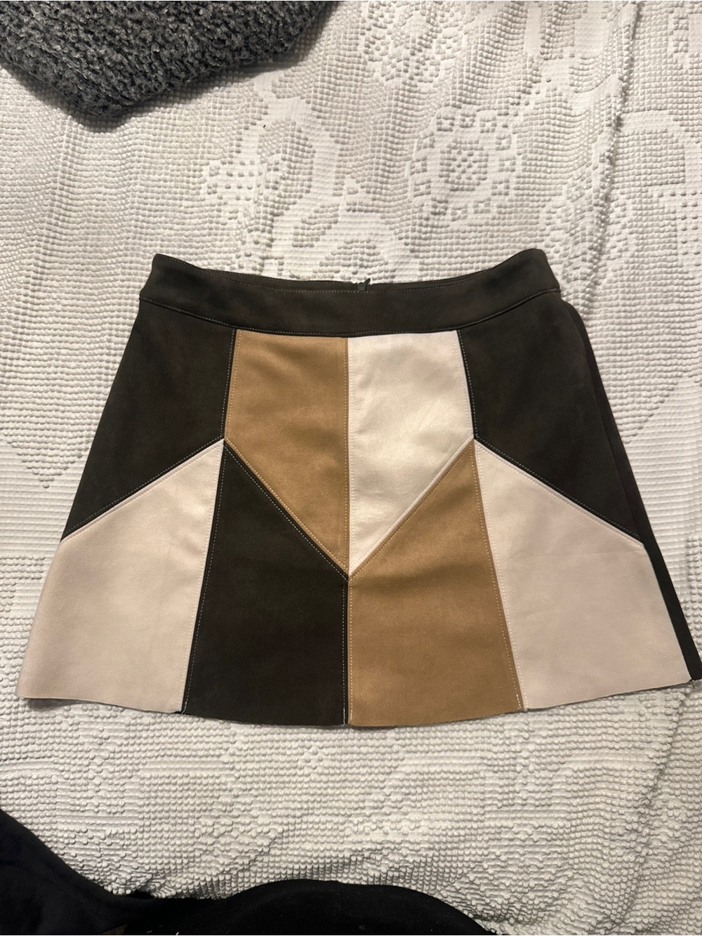 Women’s Abbeline suede skirt